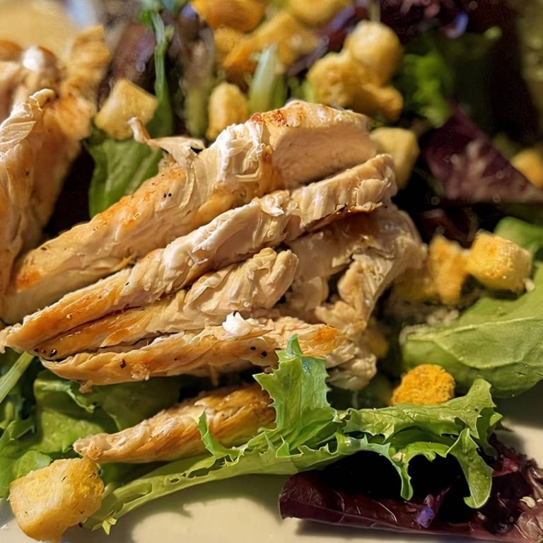 Fresh Caesar Salad: A Classic Favorite